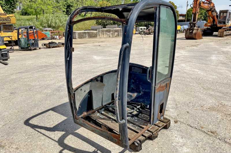 OmecoHub - Immagine JCB 8045